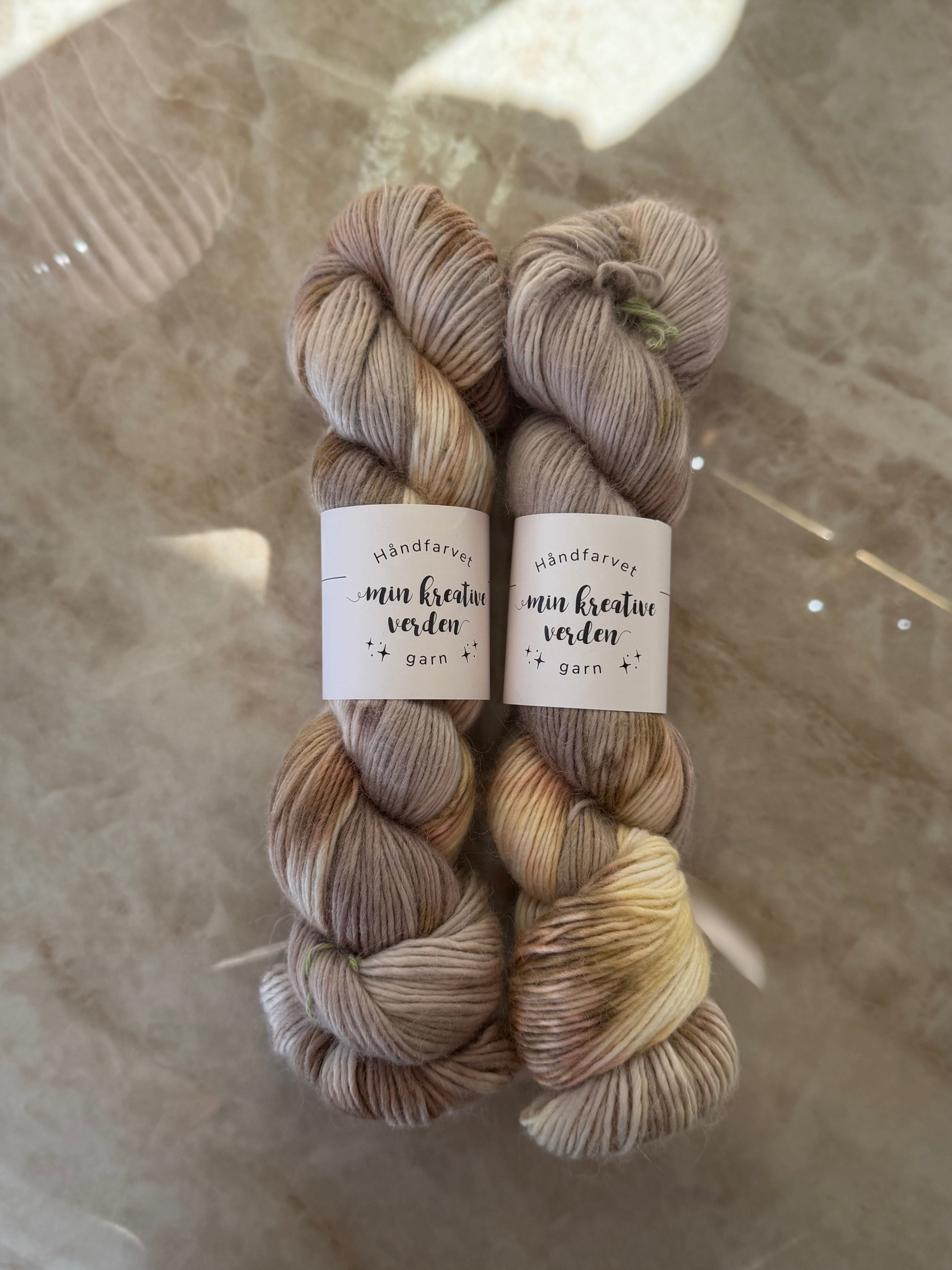 Håndfarvet Single and Fabulous