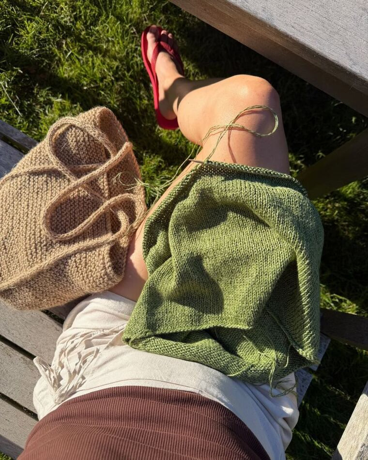 Emmy Top strikkekit - Petiteknit