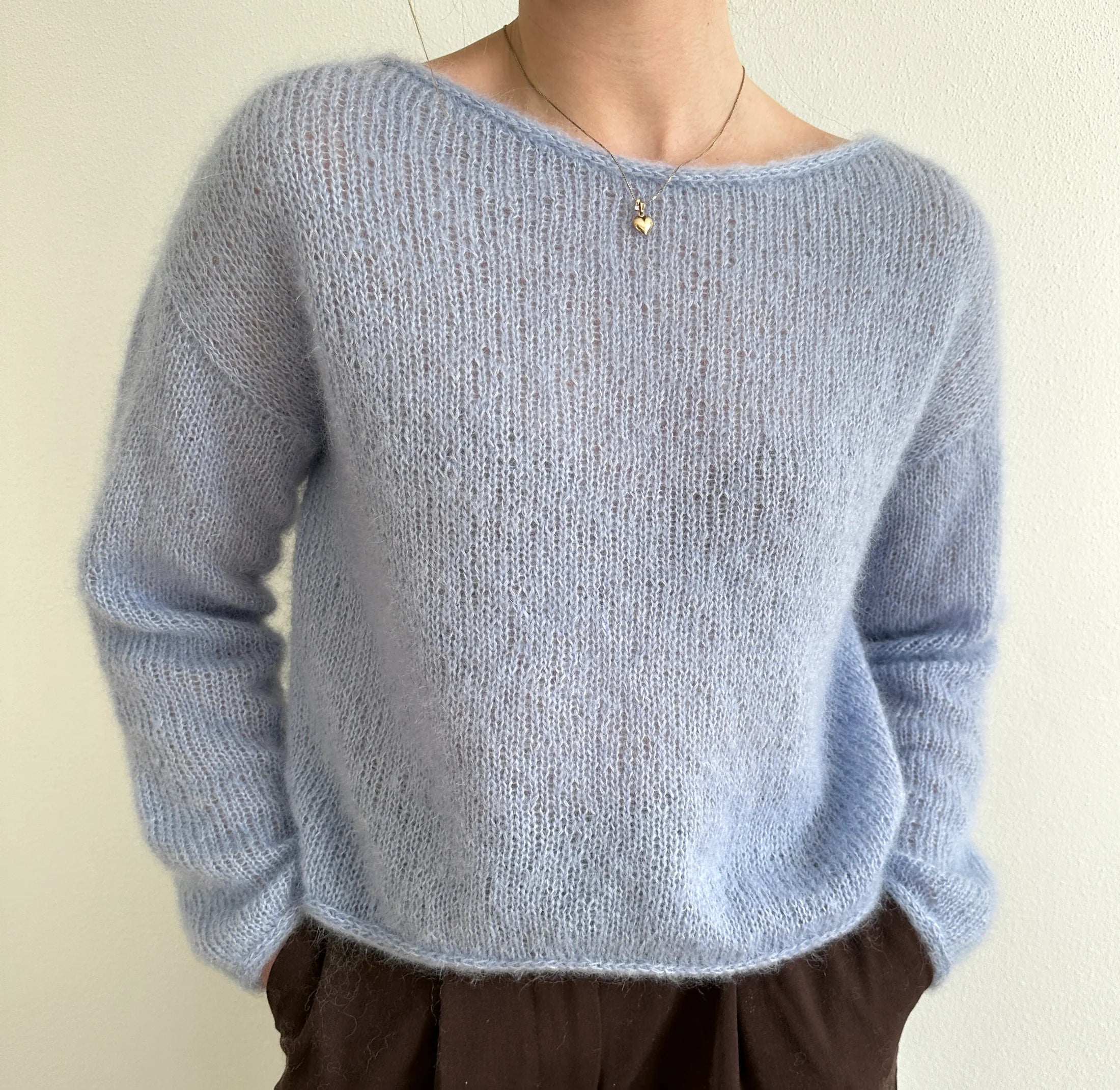 Boat blouse (ensfarvet) Strikkekit - TwinKnits