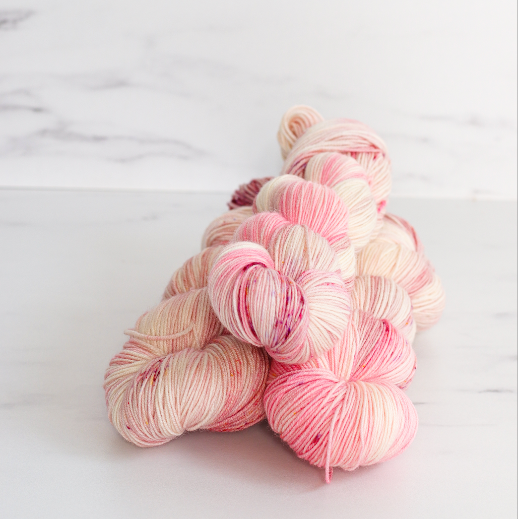 Håndfarvet ekstrafin merinould | Rosa bladpalet 🍁