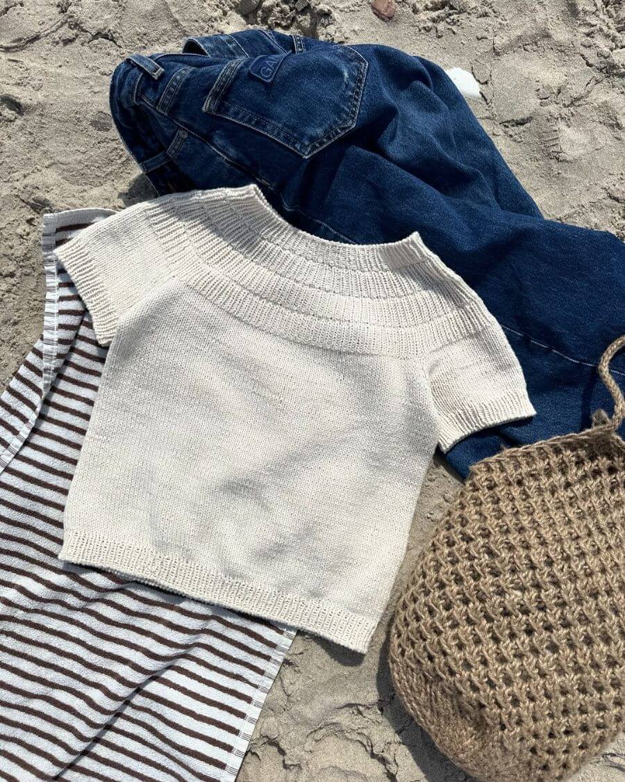 Ankers sommerbluse, Strikkekit - Petiteknit (Premium Athena version)