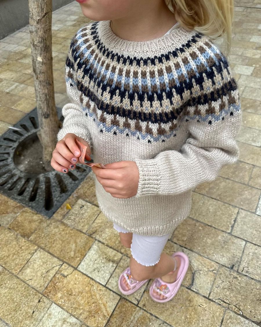 Celeste Sweater junior Strikkekit - Petiteknit