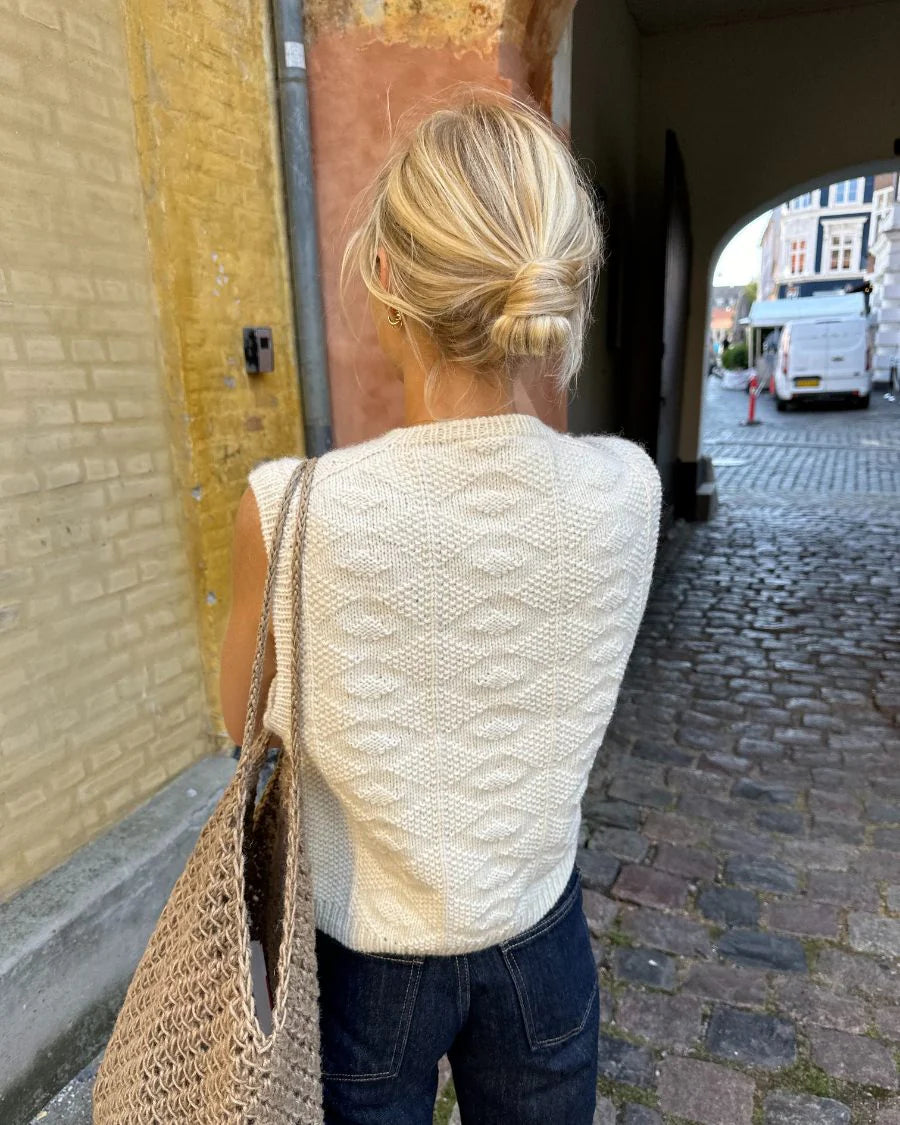 Esther vest - Petiteknit - Opskrift