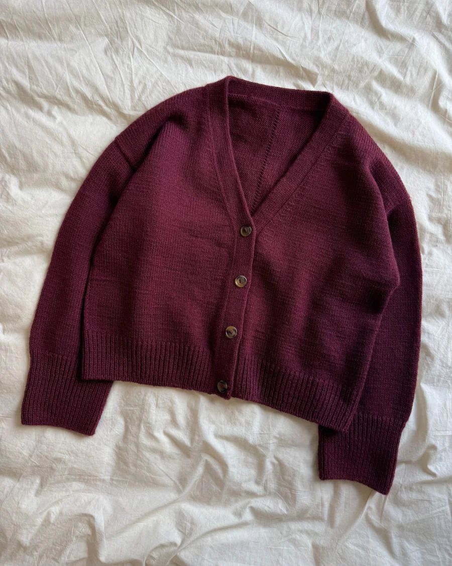 Scarlet Cardigan strikkekit - Petiteknit