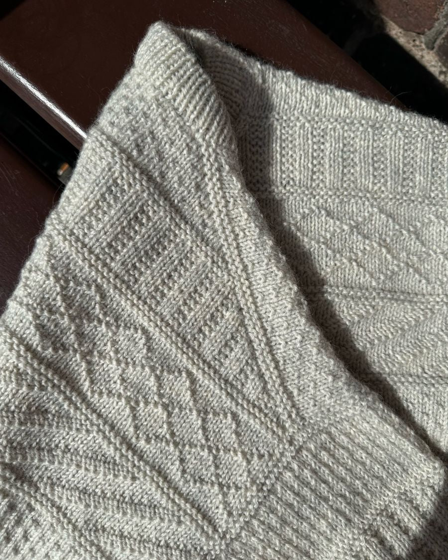 Storm sweater Strikkekit - Petiteknit