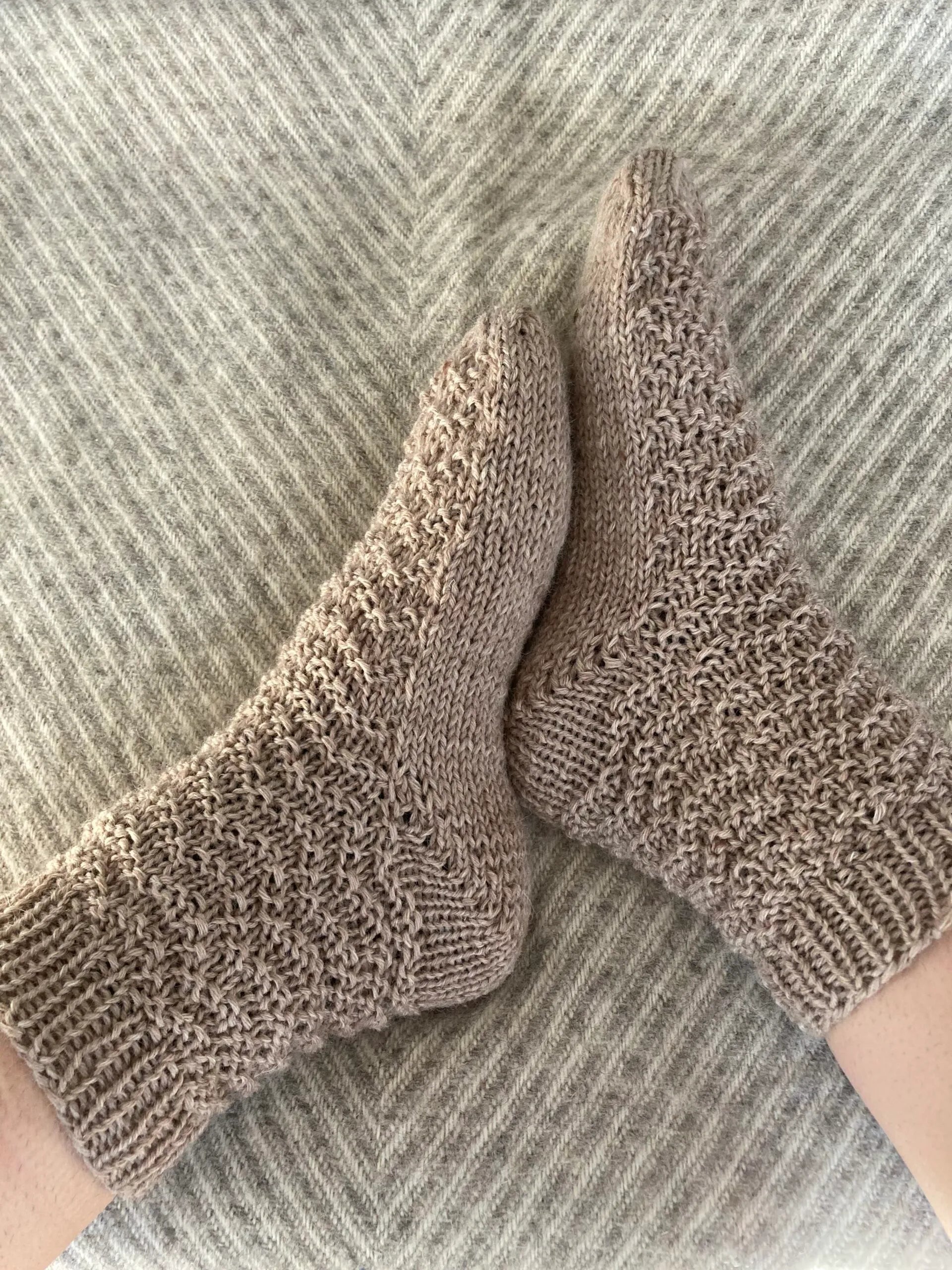 Ziggyzag Soks strikkekit - SkovCreations