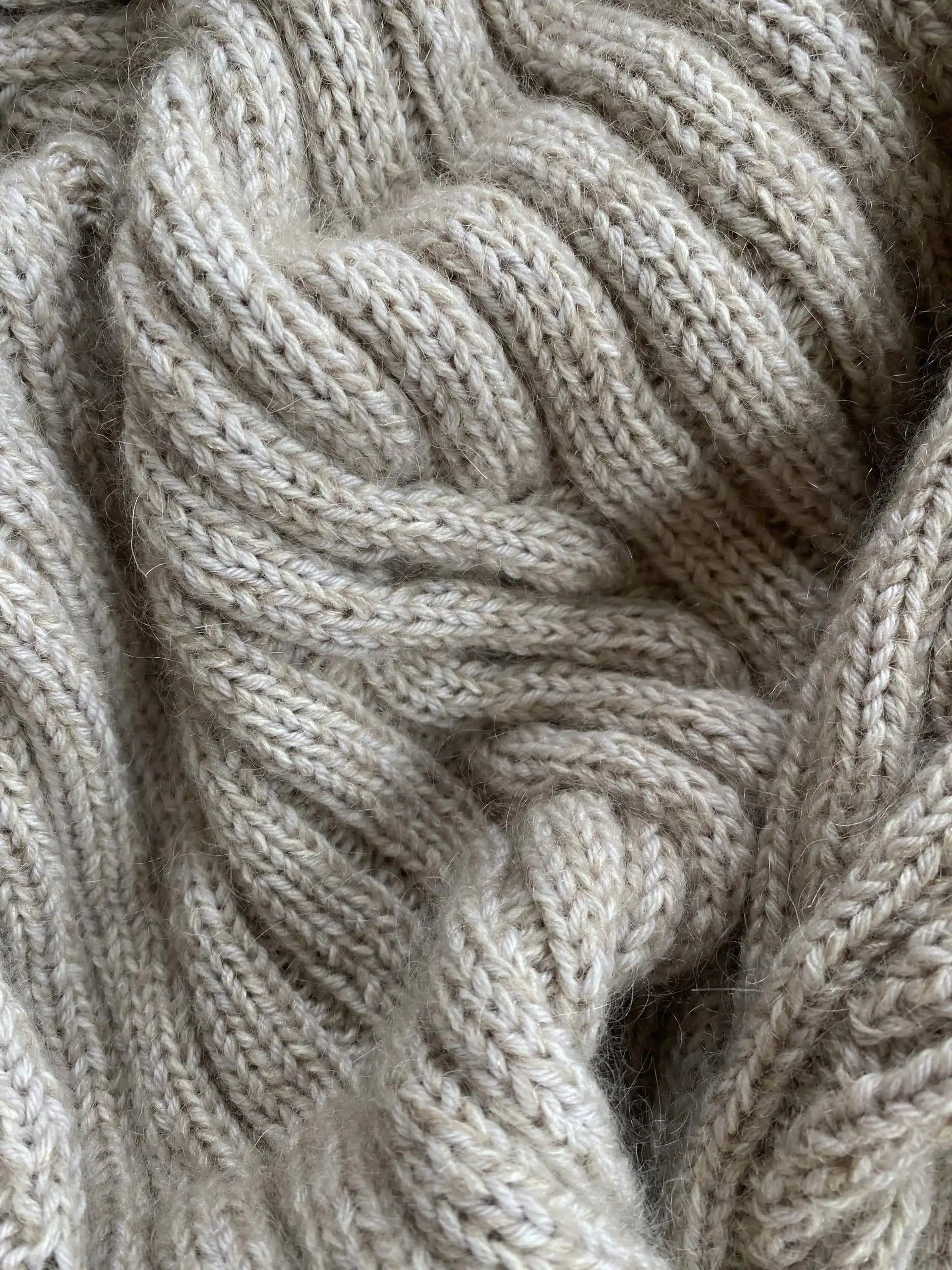Twist loop sweater Strikkekit - Otherloops