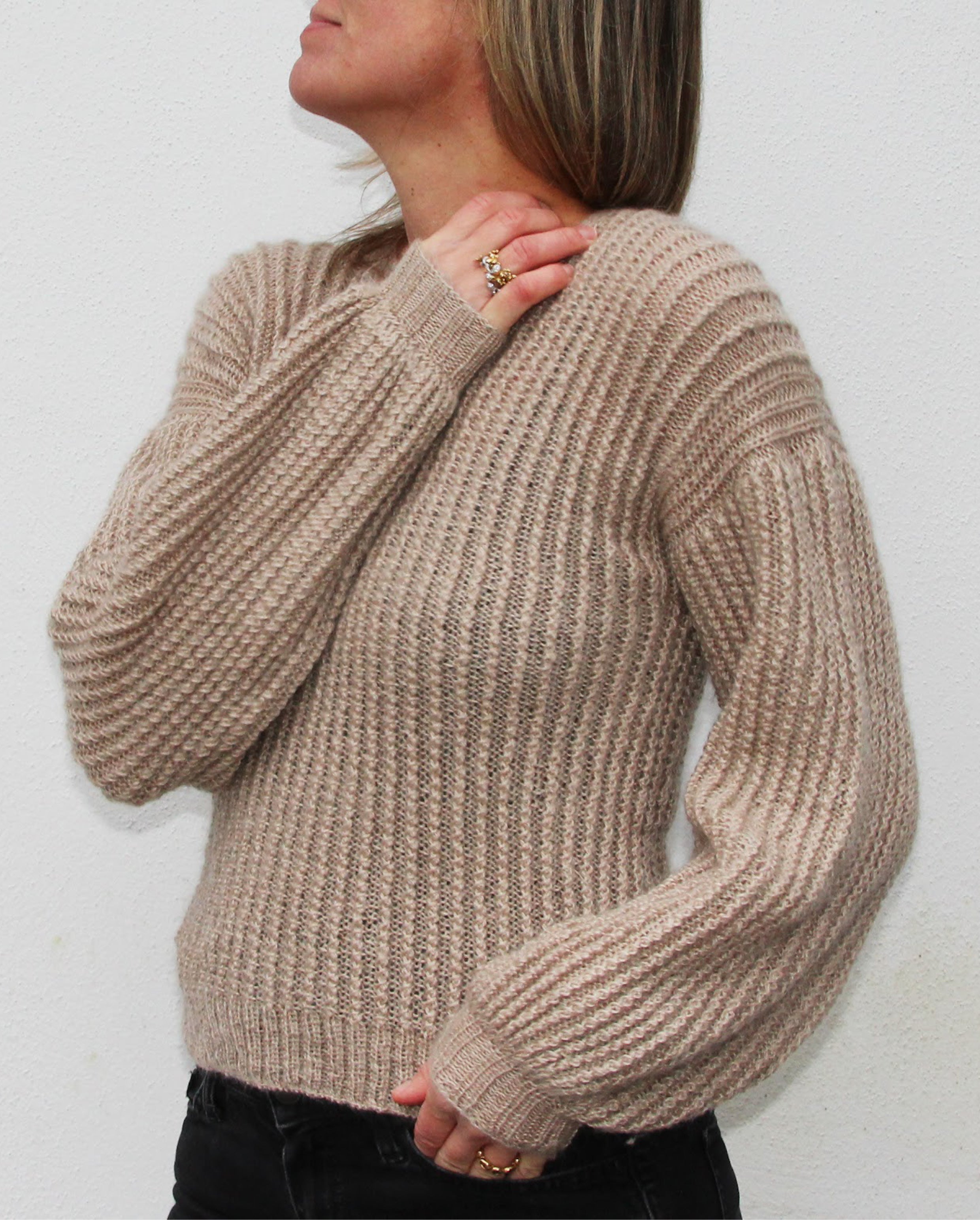 No. 23 VesterbyCrea - Slipover & Sweater i én opskrift