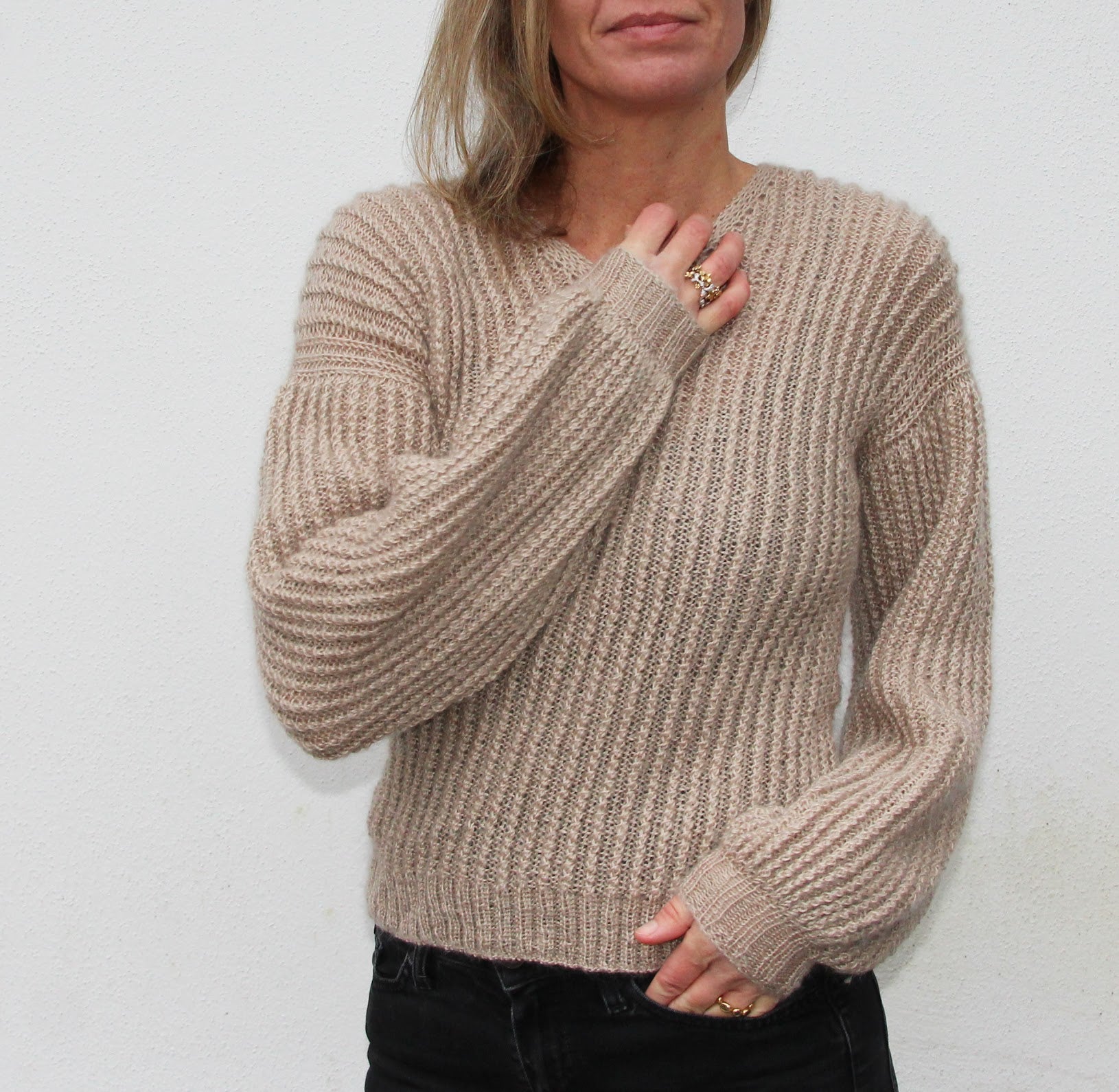 No. 23 VesterbyCrea - Slipover & Sweater i én opskrift