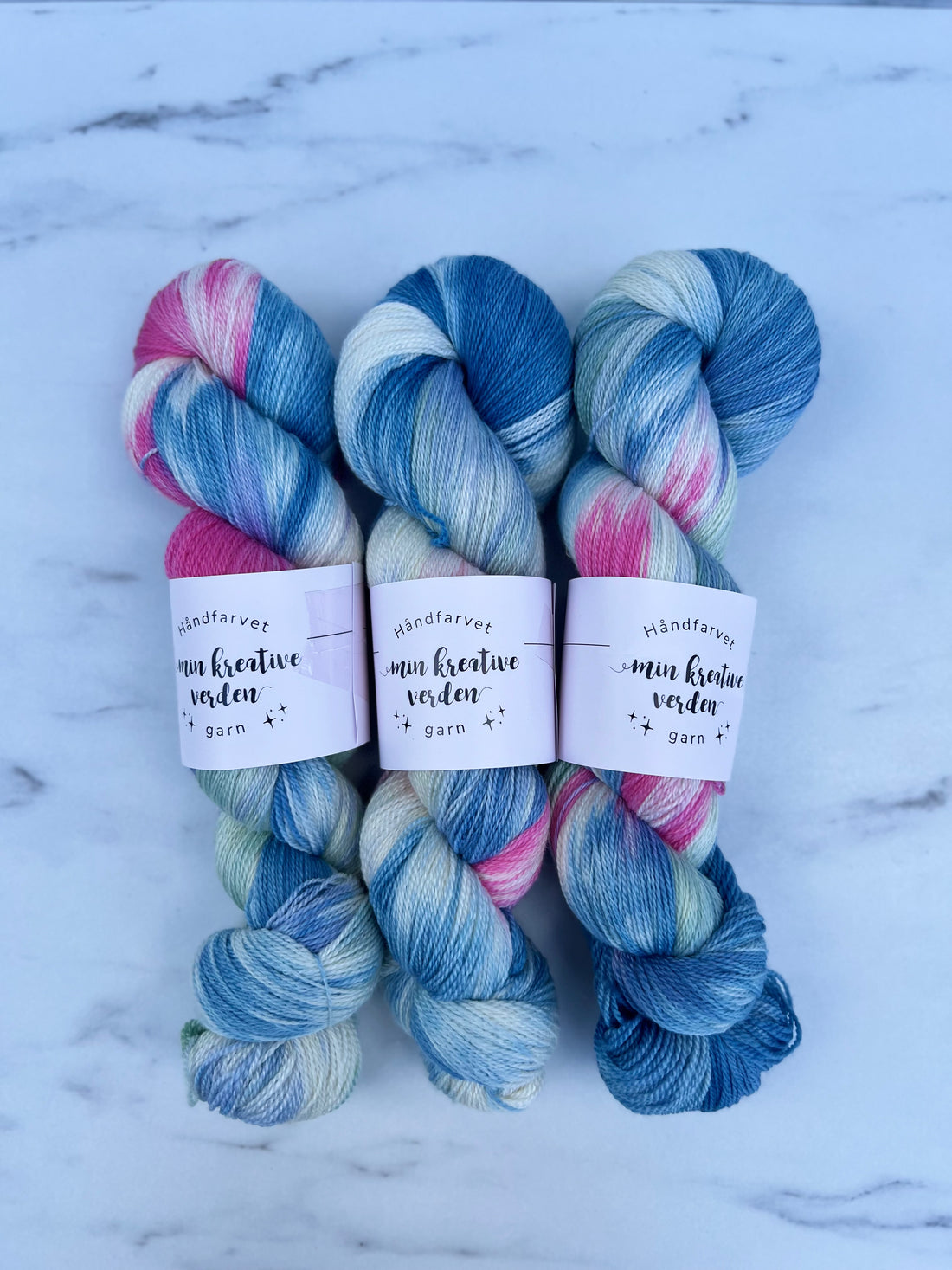 Håndfarvet Lush Lace | Blå/Pink