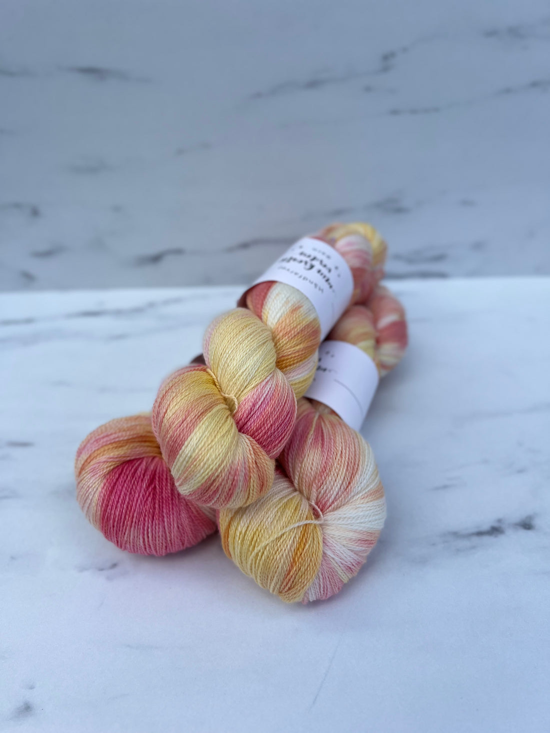 Håndfarvet Lush Lace | Lyserød/Gul