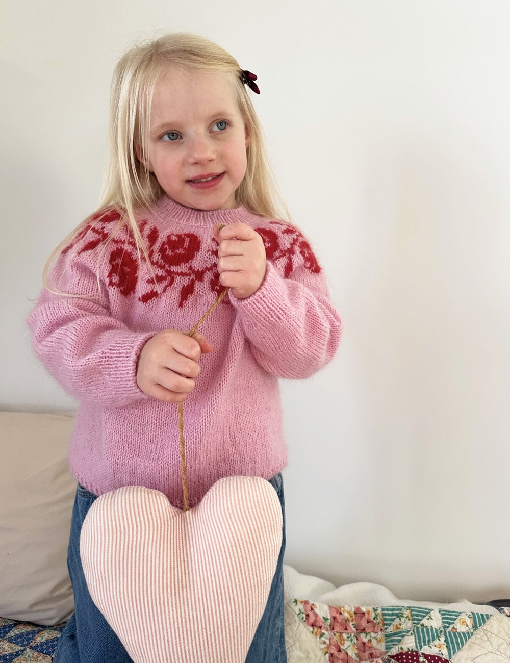 Rosie yoke sweater junior Strikkekit - Lene Holme Samsøe