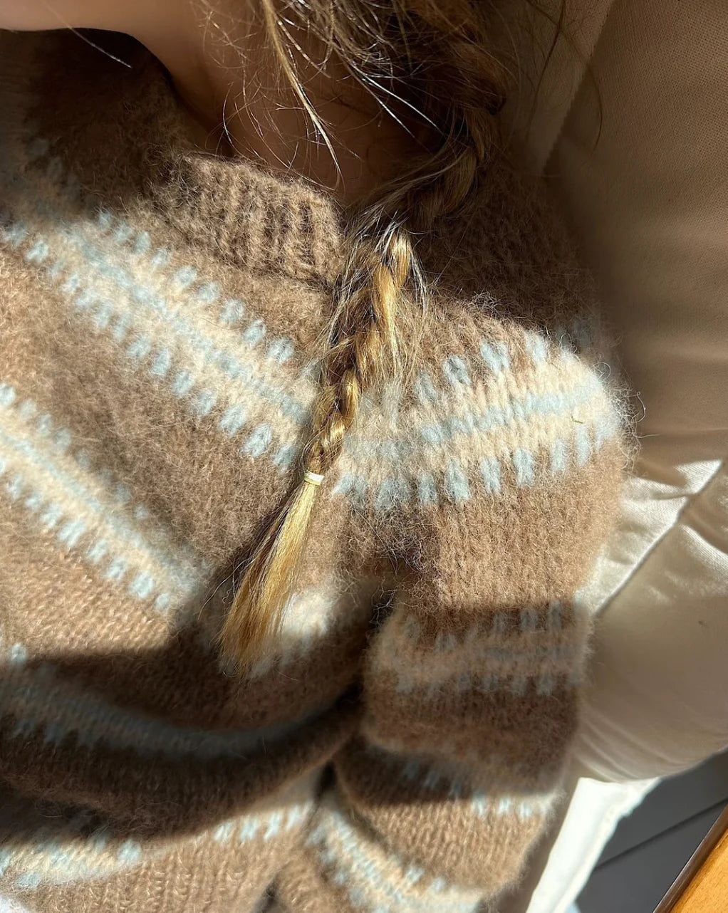 Little Norma sweater Strikkekit