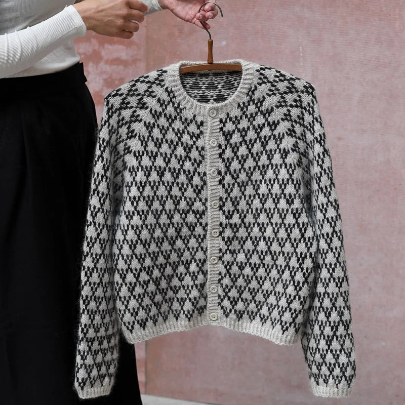 Spot cardigan Strikkekit - Anne Ventzel