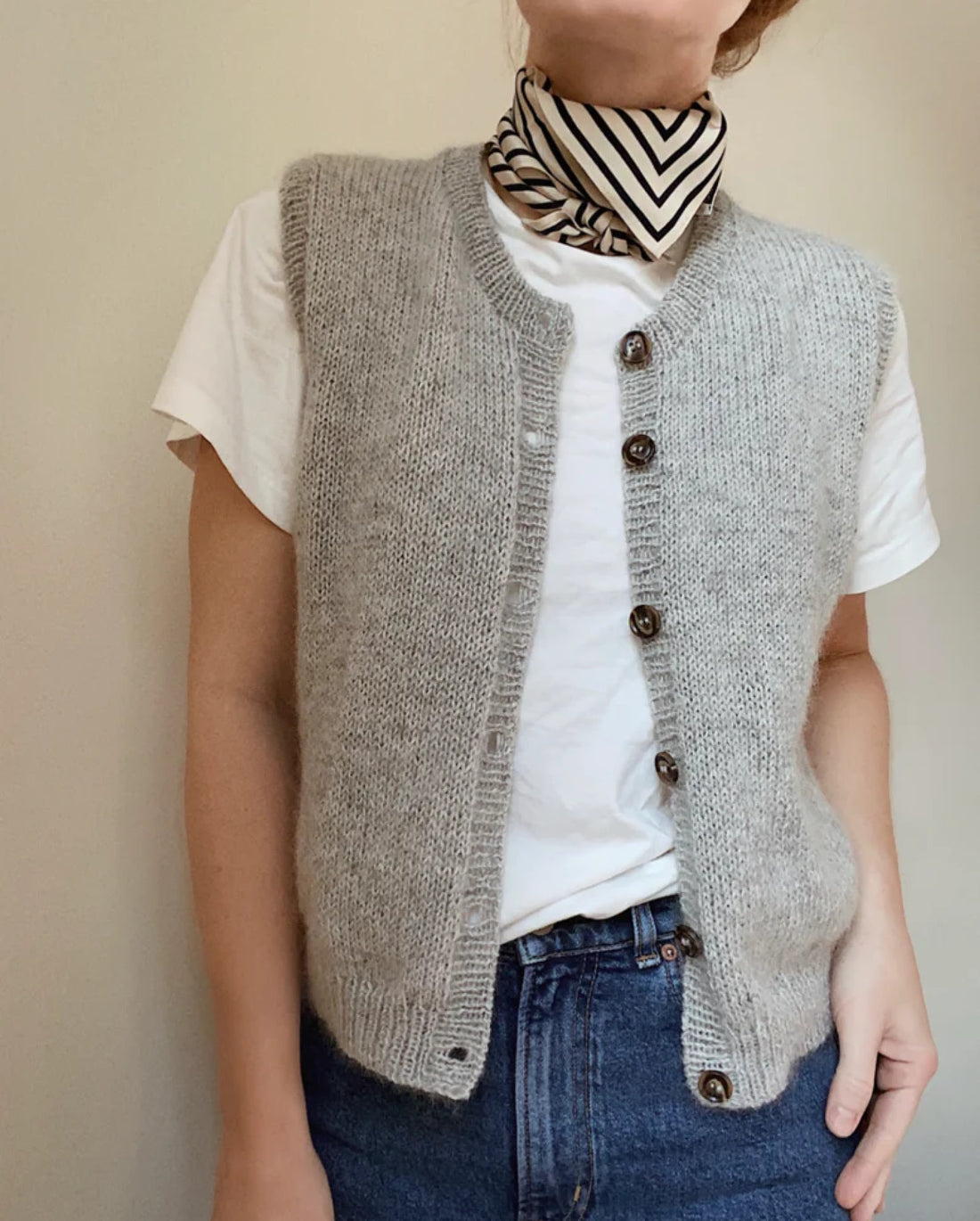 Vest No. 4 Strikkekit - My favourite things knitwear
