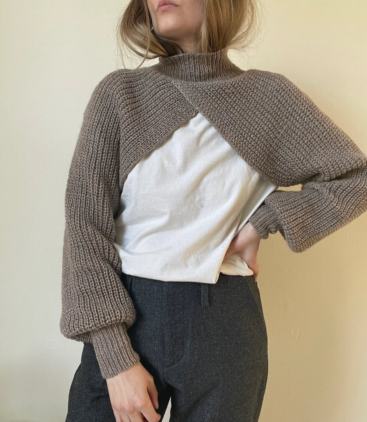 Narae cropped sweater Strikkekit - AEGYOKNIT