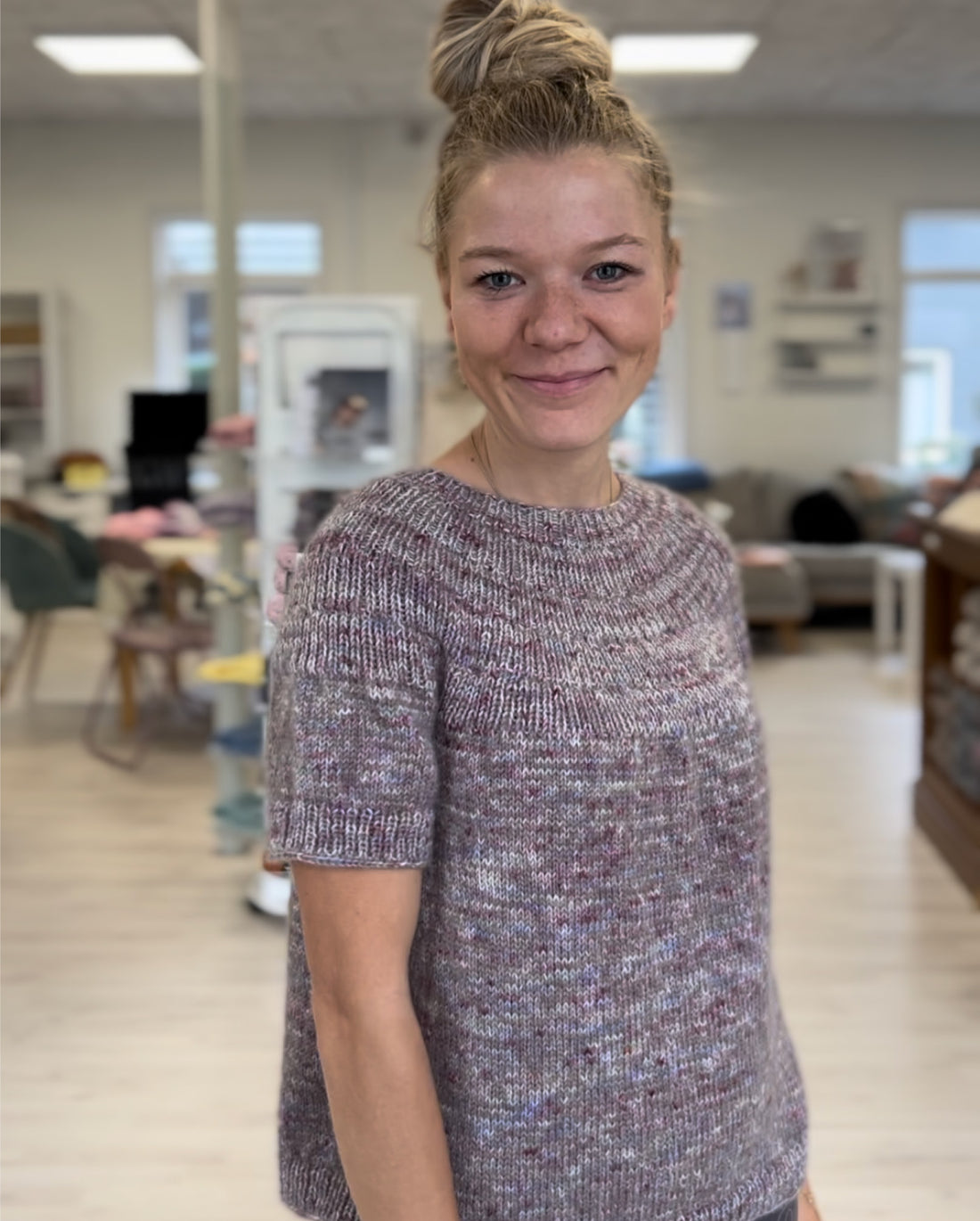 Ankers sommerbluse Håndfarvet edition, Strikkekit - Petiteknit