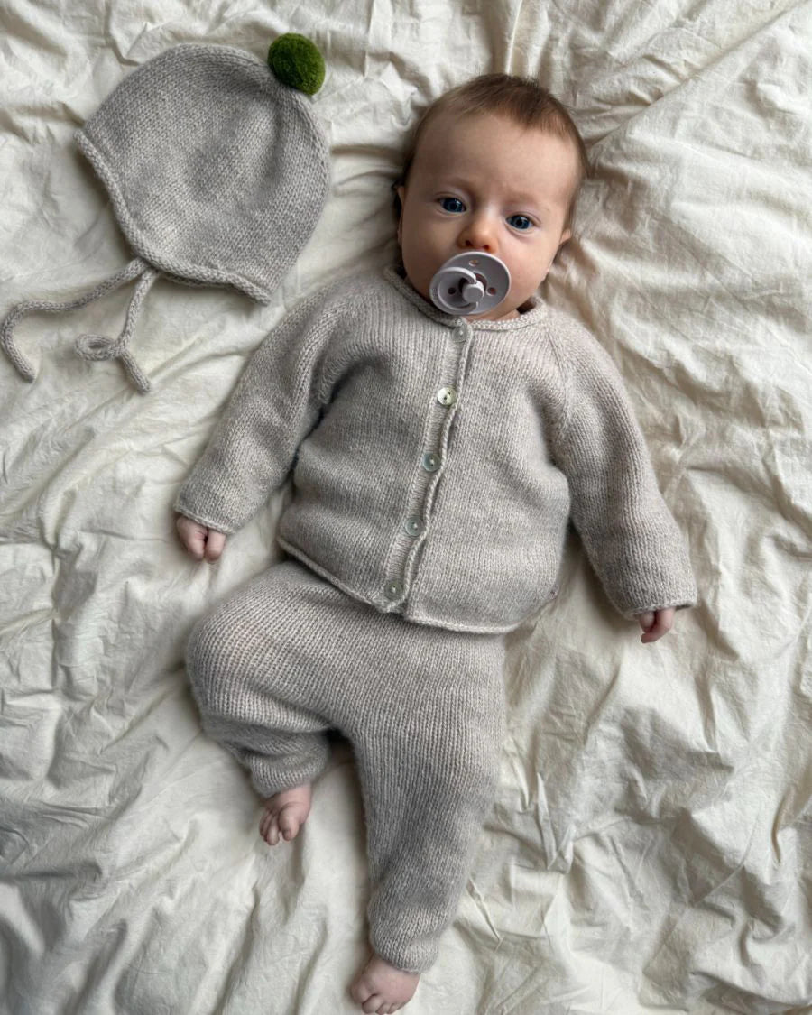 Cleo Baby Set strikkekit - Petiteknit