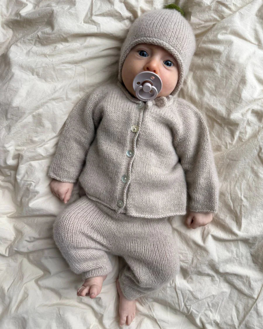 Cleo Baby Set strikkekit - Petiteknit