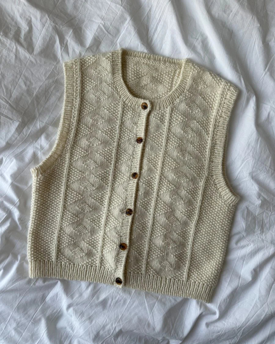 Esther vest - Strikkekit - Petiteknit