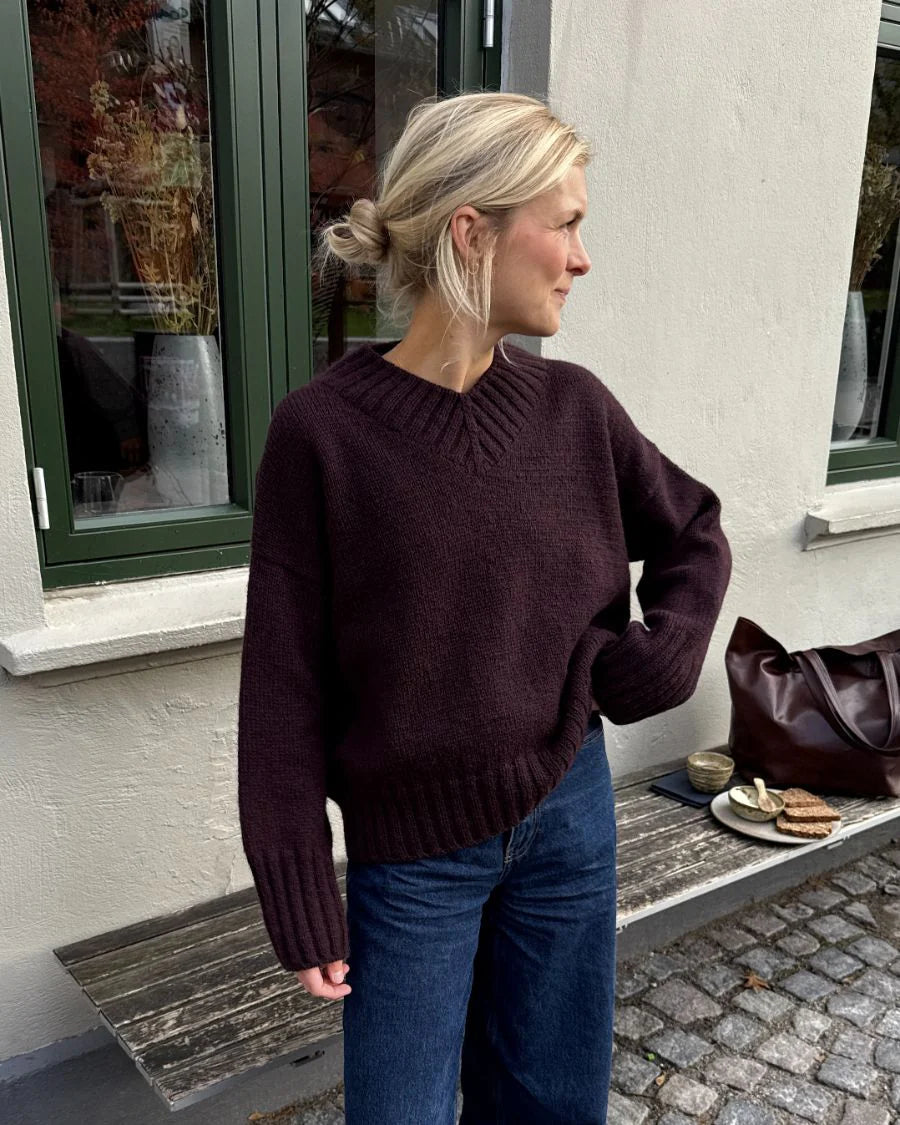 Hannah Sweater V-neck  strikkekit  - Petiteknit
