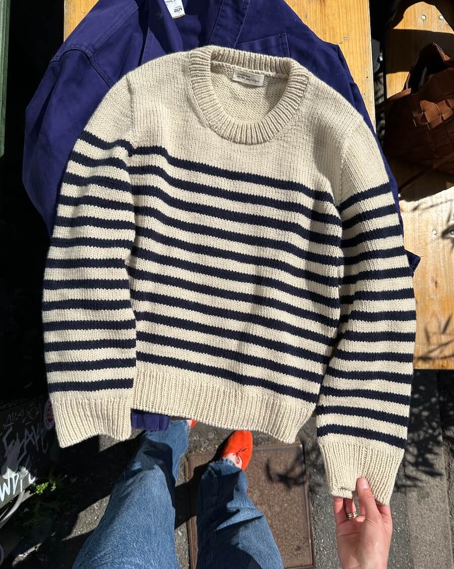 Lyon sweater Håndfarvet edition, Strikkekit - Petiteknit