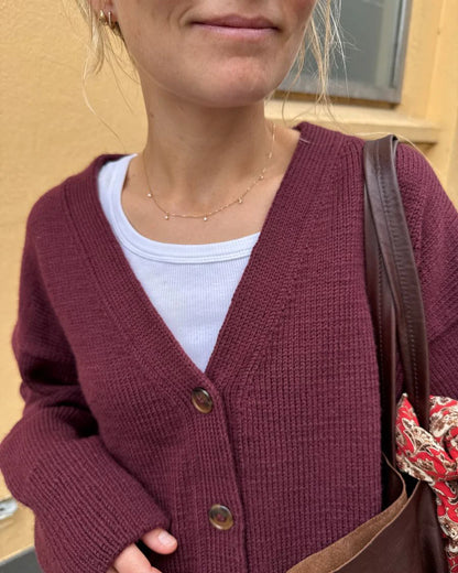 Scarlet Cardigan strikkekit  - Petiteknit