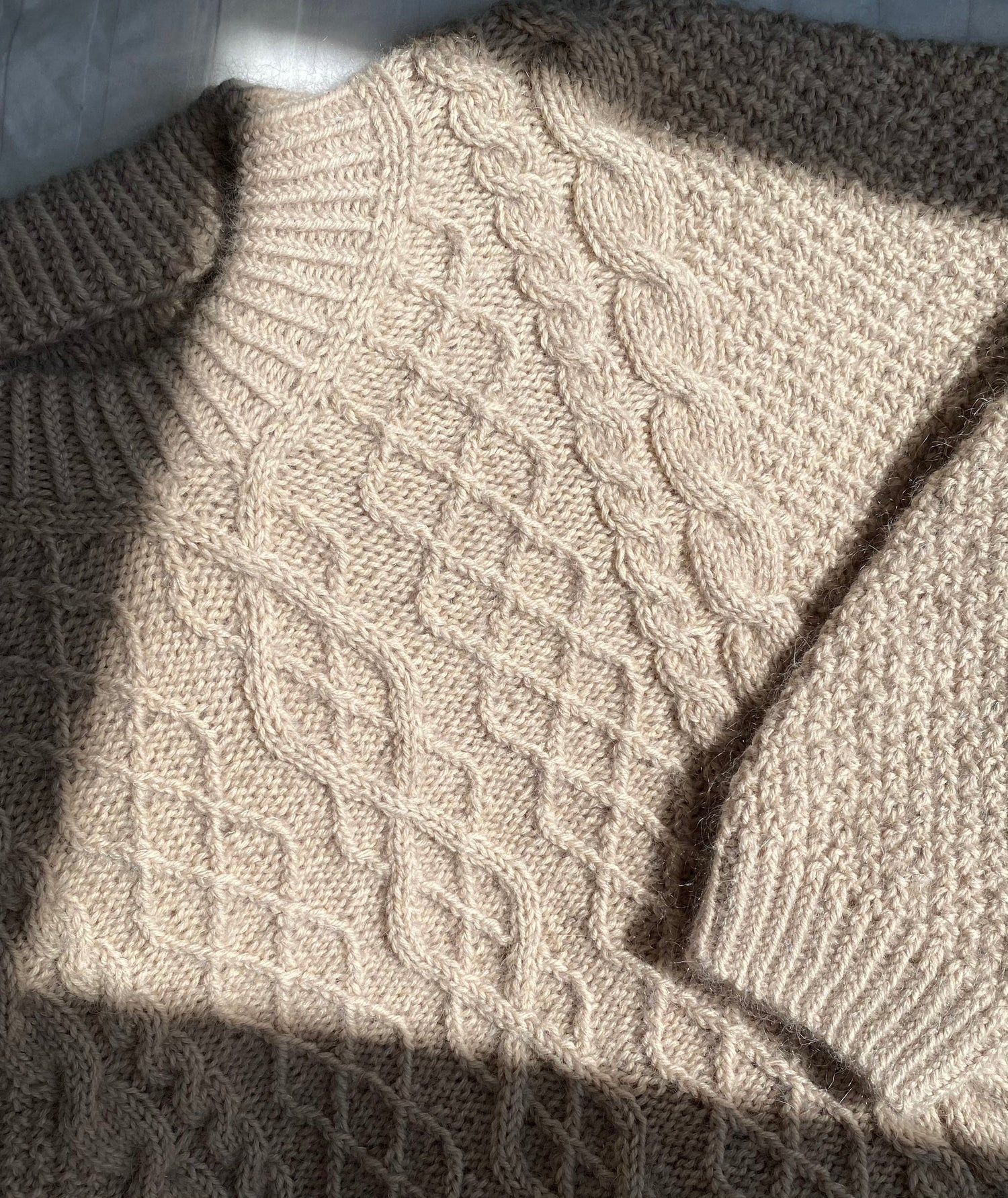 Swirl Sweater chunky Strikkekit - TwinKnits