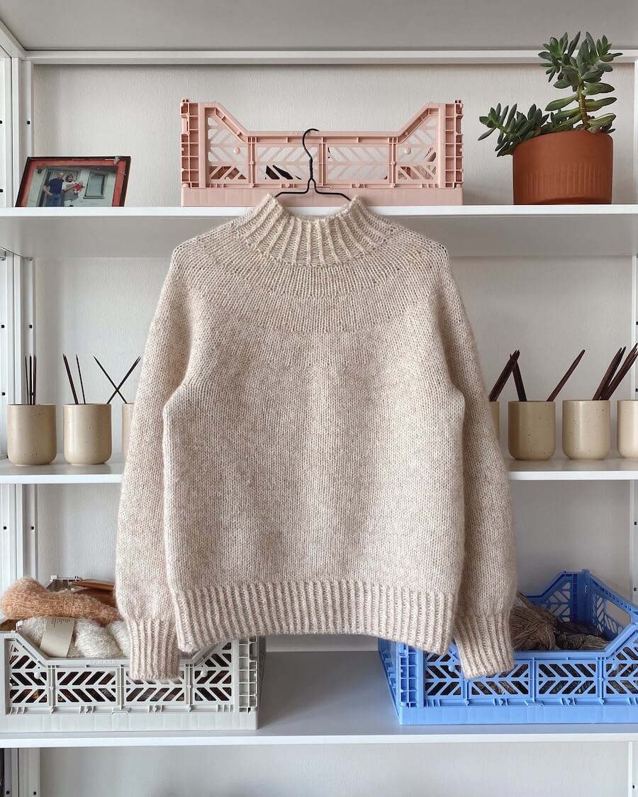 Novice Sweater Strikkekit - Petiteknit